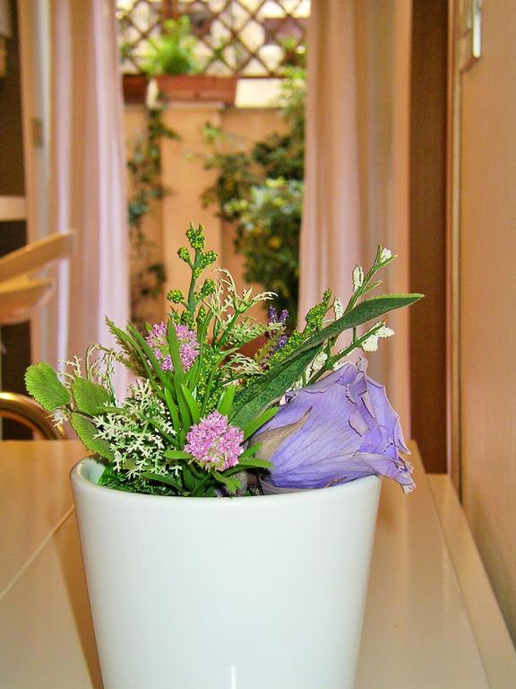 We Love It - Bestbnb Garbatella 로마 외부 사진